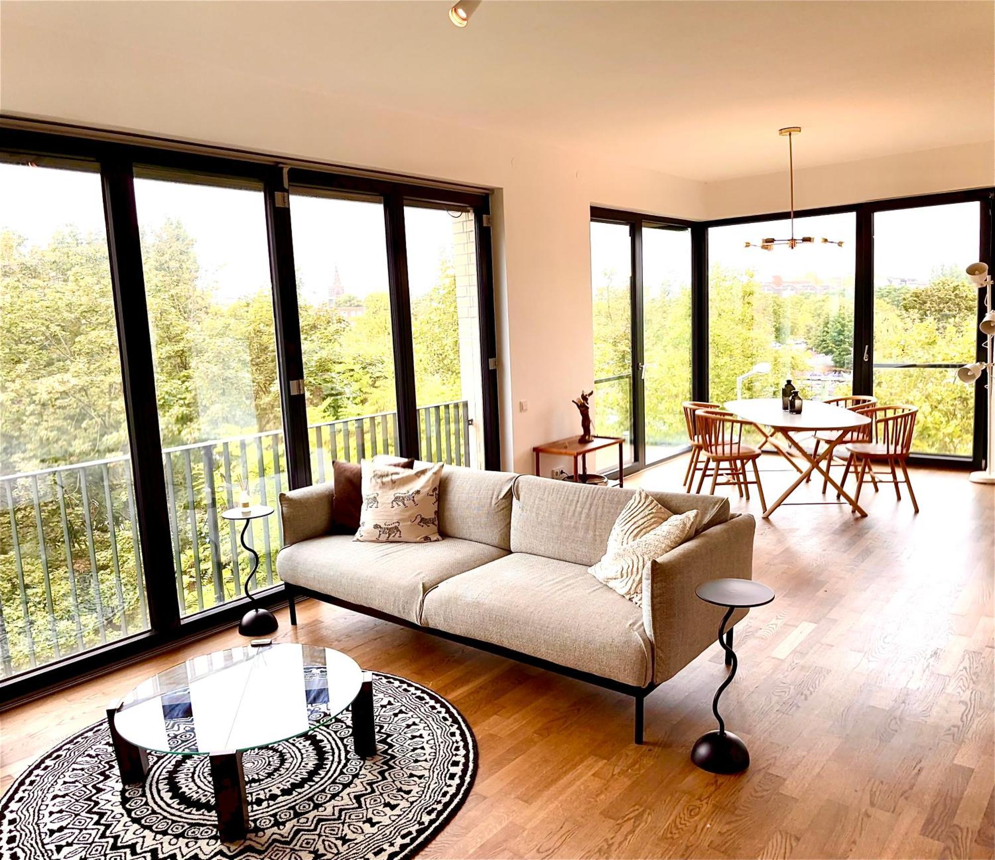 2 Bedroom Mauerpark-Apartment, Berlin Mitte View Calendar Экстерьер фото